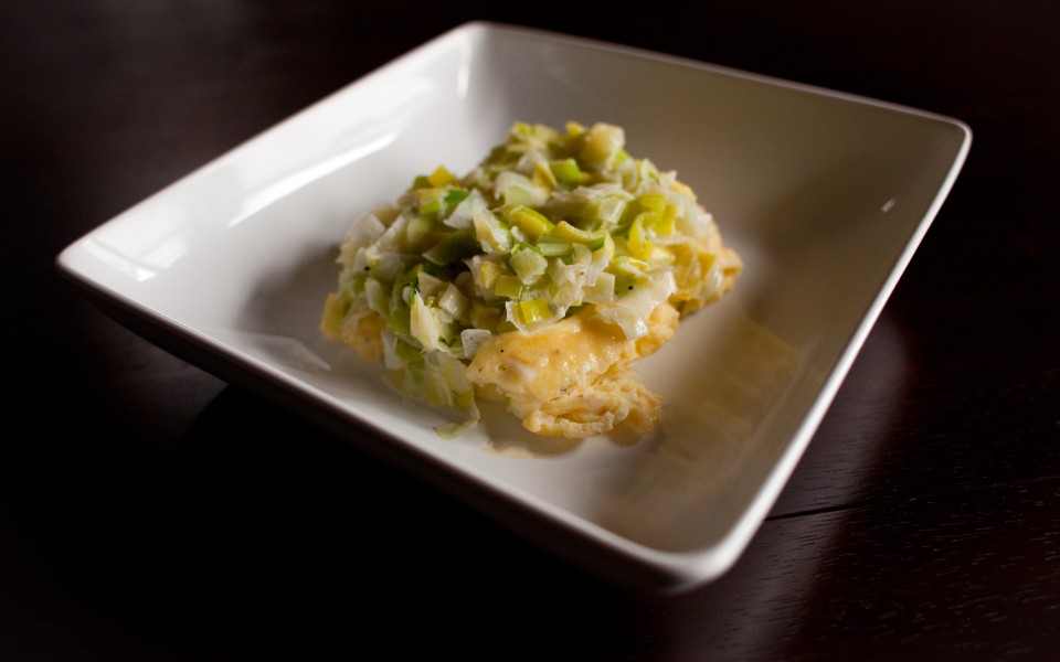 Paleo Buttery Eggs and Leeks