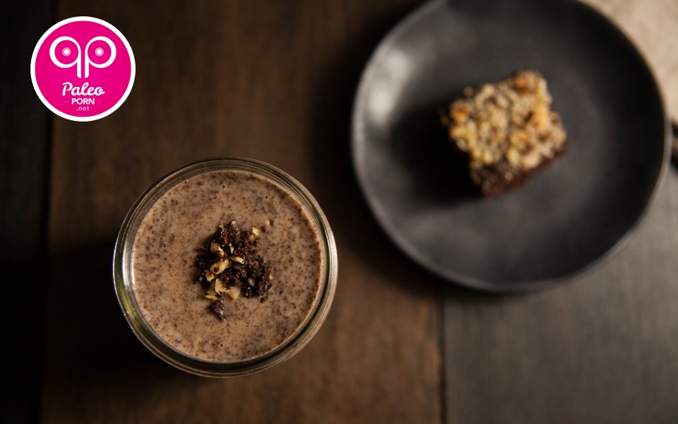 Paleo Recipe Cookies and Cream Paleo Smoothie