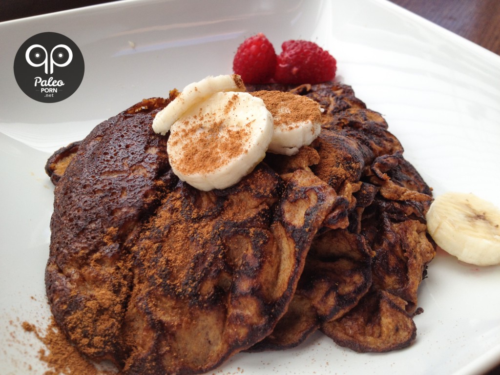 Banana-Nut Paleo Pancakes