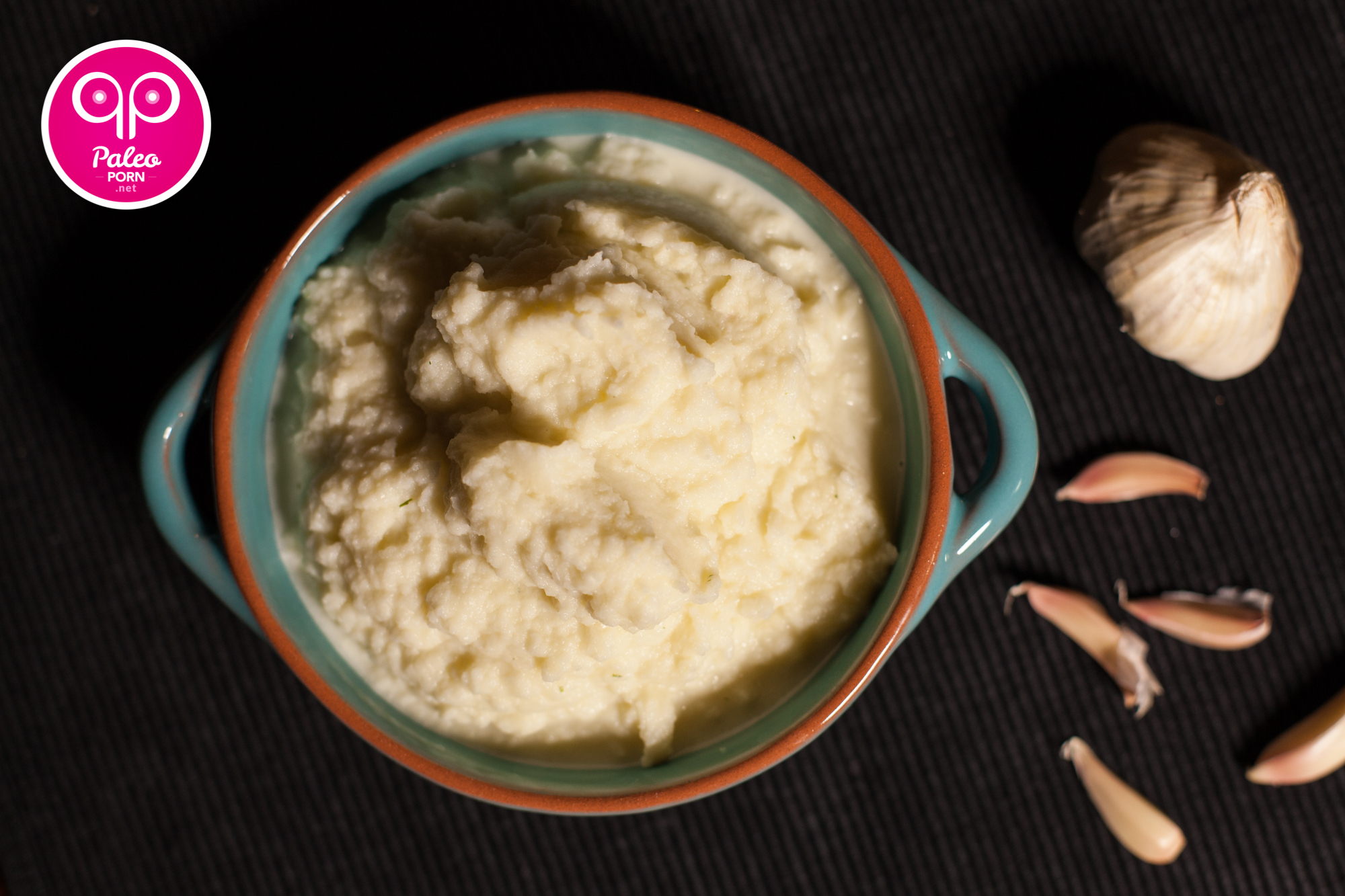 Paleo Garlic Mashed Cauliflower