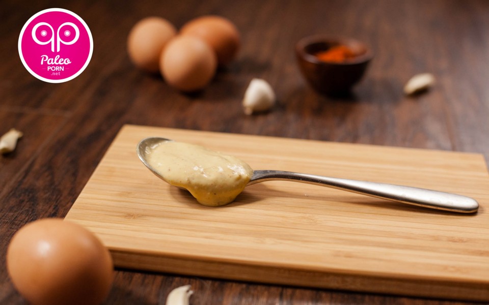 Spicy Paleo Garlic Aioli