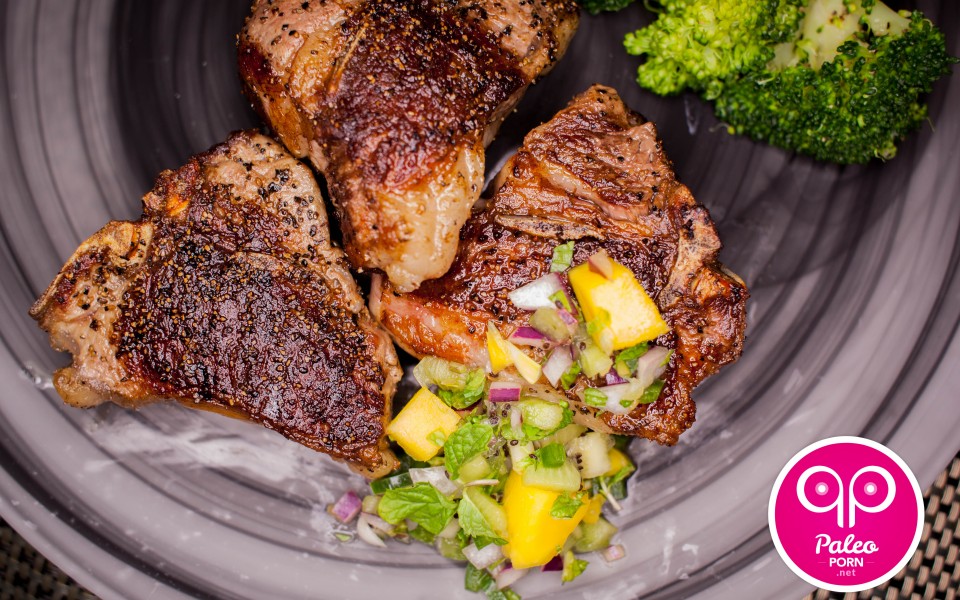 Paleo Recipe Lamb Chops with Minted Mango Chutney