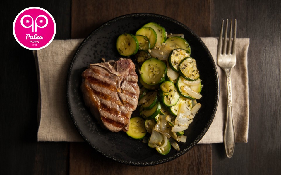 Paleo Recipe Lamb Loin Chops with Zucchini